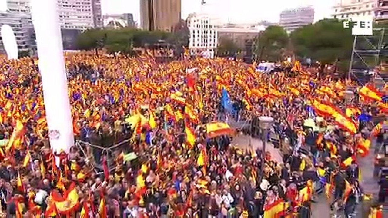 Más de medio millón de personas en calles y Plaza de Colón contra traidor Sánchez