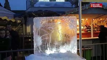 VIDEO. Patinoire et spectacle sur glace à Amboise