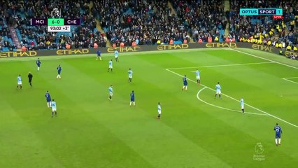 Maurizio Sarri deja con la mano extendida a Guardiola tras perder 6-0
