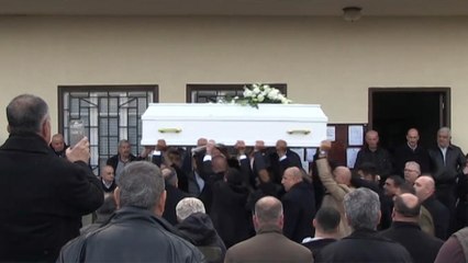 غضب شعبي وتحقيق رسمي بلبنان بعد انتحار مواطن حرقا