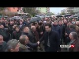Report Tv-Basha qytetarëve në Lushnje: 'Ju nuk jeni të varfër, jeni të vjedhur'