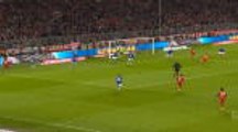 Lewandowski sets up Gnabry with spectacular overhead kick