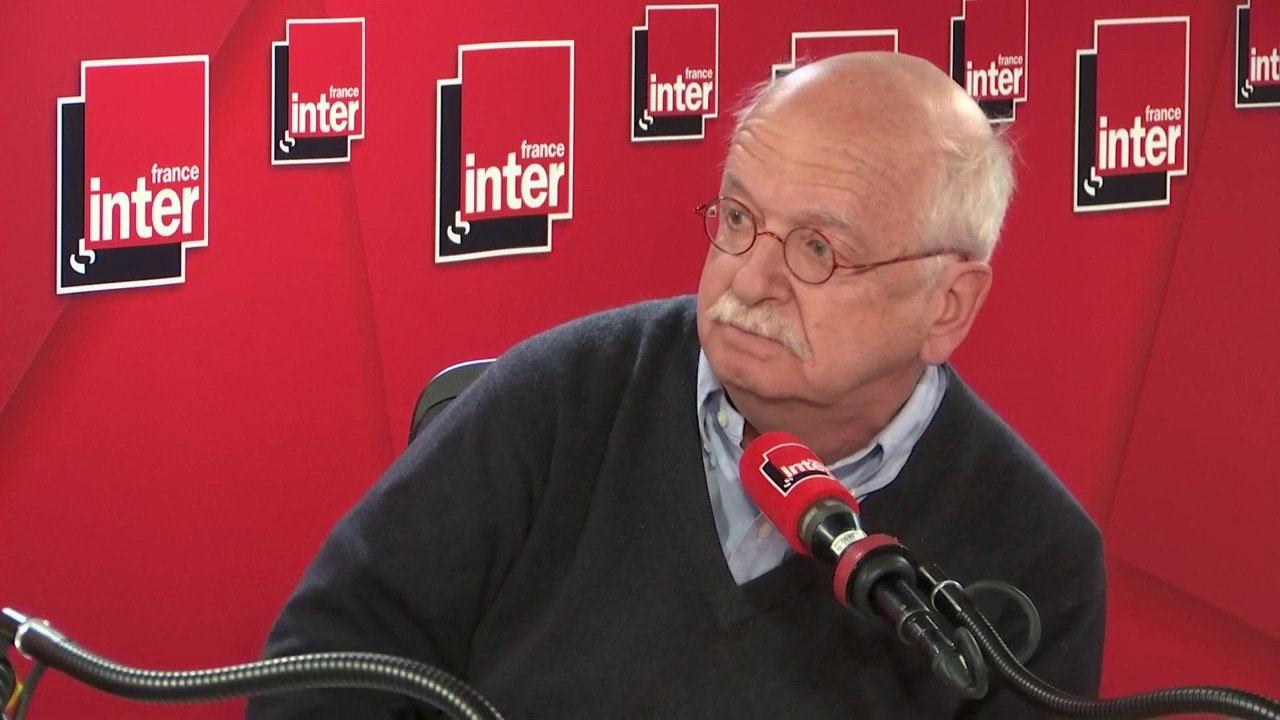 Erik Orsenna sur le référendum imaginé par Emmanuel Macron avant les européennes : "Idiot et même scandaleux, une idée complètement débile"