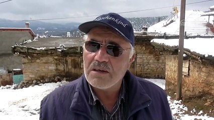 Dağ köylerinde toprak damlarda kar mesaisi - KONYA