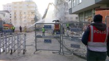 Kartal'da riskli binanın yıkımı sürüyor (2) - İSTANBUL