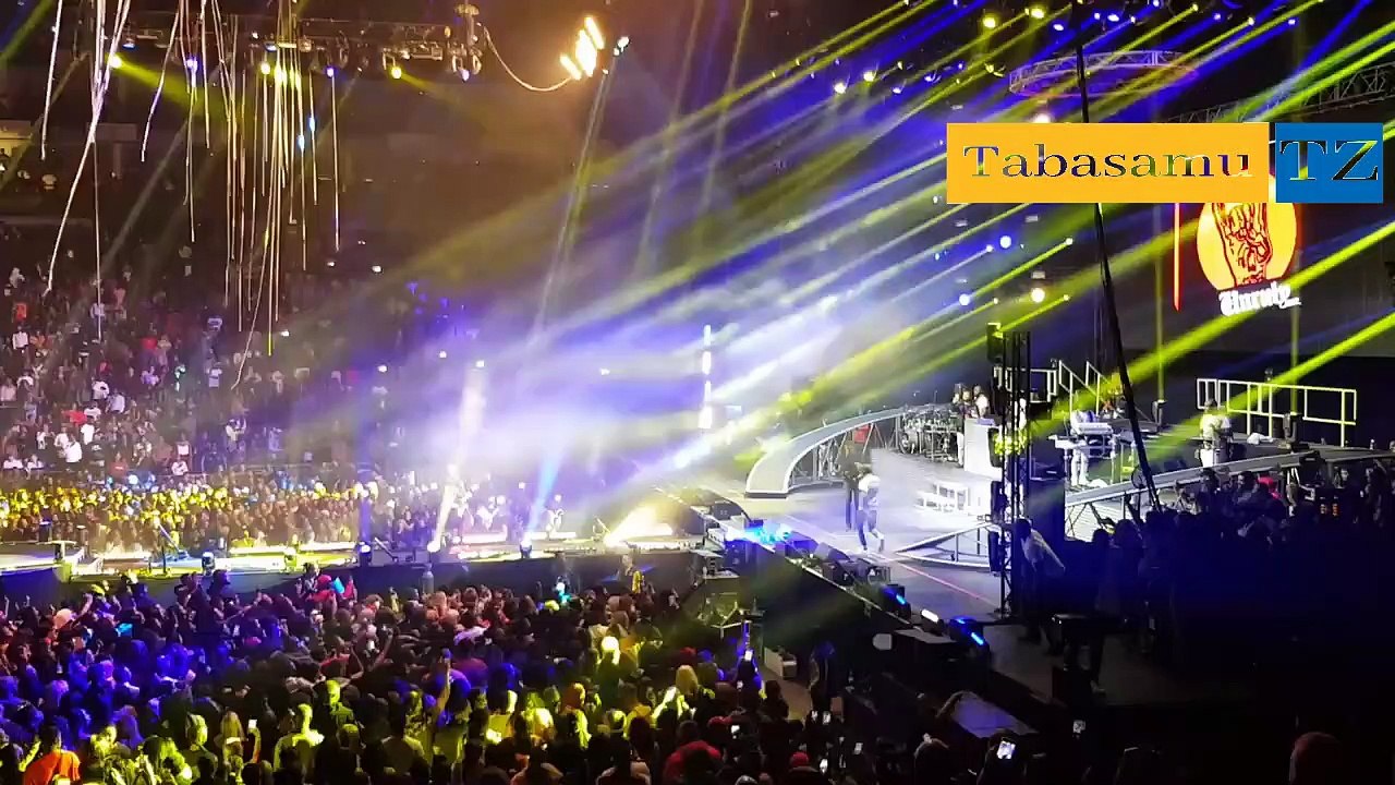 Davido sold out 02 Arena London on stage with Jamaican superstar Popcaan ( Part 1 )