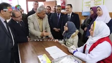 محافظ المنوفية يتابع مبادرة القضاء على فيروس سى لطلاب المدارس