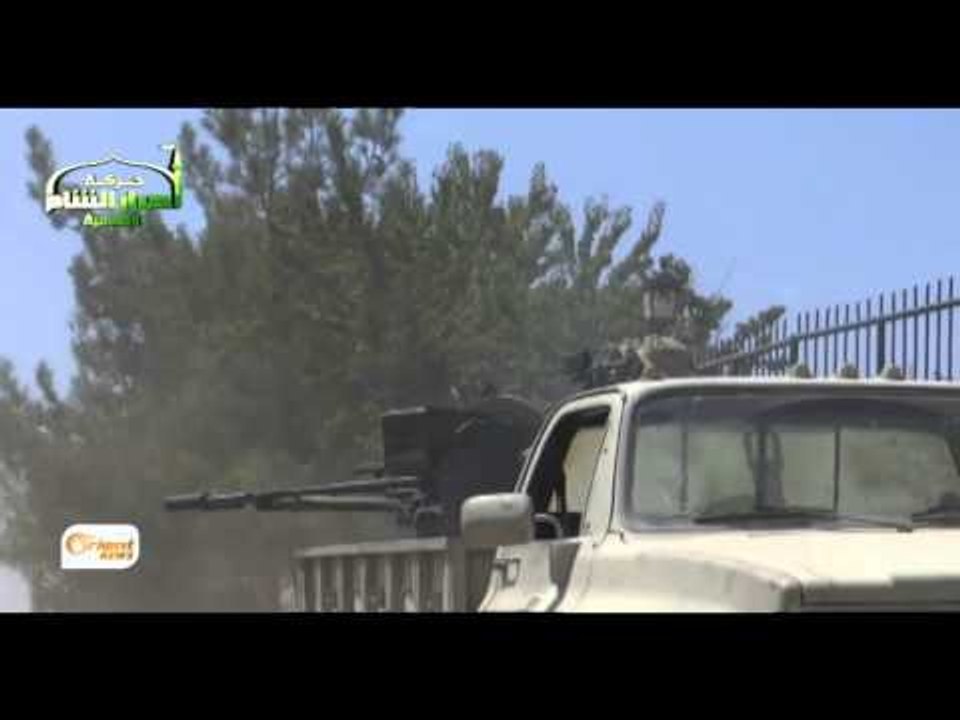 Li Der`ayê firokeyên Rêjîmê bajar topbaran dikin