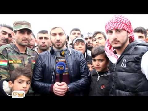 Penaberên Rojava Mezintirîn ala Kurdî hildan bo piştgiriya şandeyê Kurd