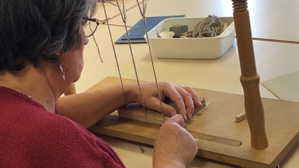 L’atelier reliure de la MJC viroise