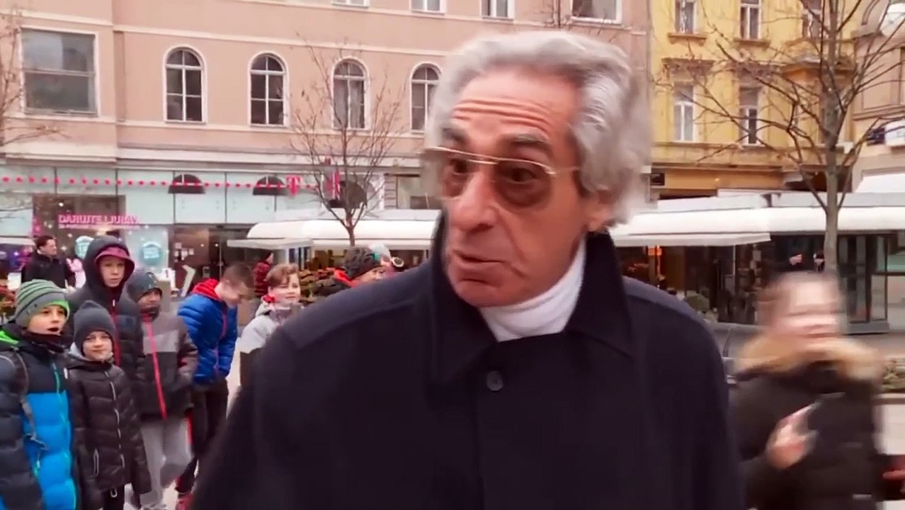 Vezbaj....