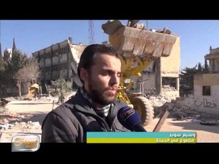 المتطوعون يزيلون آثار الغارات الروسية على ادلب لتعود الحياة من جديد