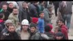 Firokeyên rêjîmê bazara gelerî li bajarê Ebû El-Zihûr li Idlibê topbaran kirin