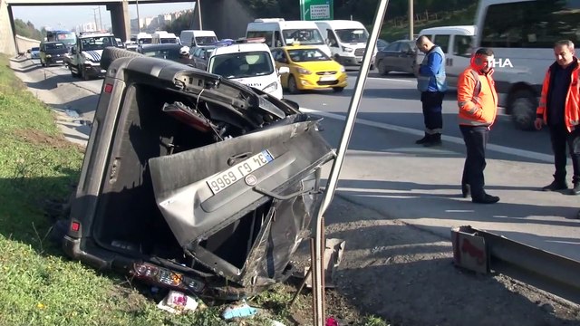 - Tem Otoyolunda otomobil takla attı:1 yaralı