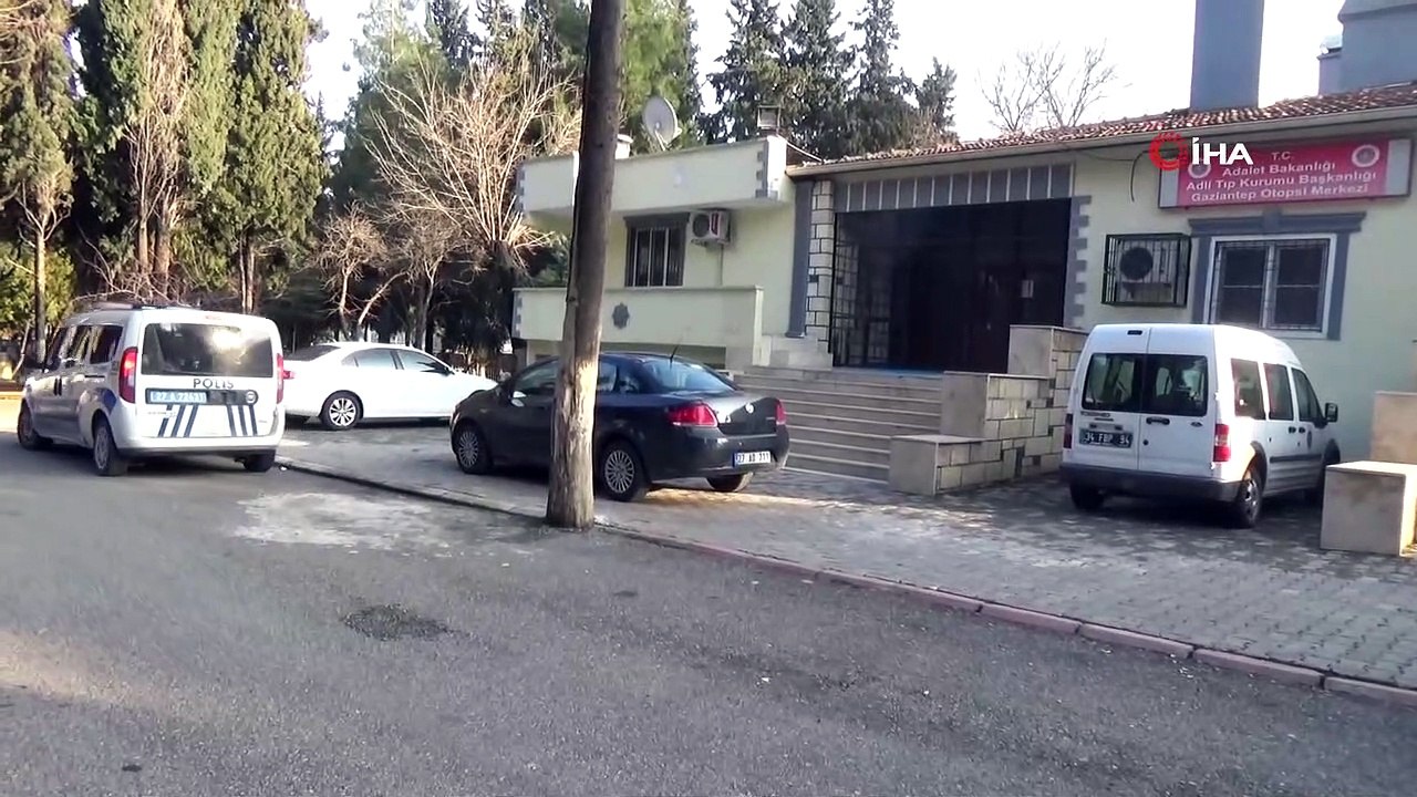 - Damat dehşetinde ölü sayısı 5’e yükseldi- Gaziantep’te Miras kavgası sebebiyle 4 kişinin öldüğü olaydan yaralı olarak kurtulan Ertan Daşdelen’in eşi Sultan Daşdelen tedavi gördüğü hastanede 7 gün sonra hayatını kaybetti