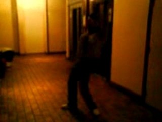 Wallou est dans la place alias (nik'r fou)