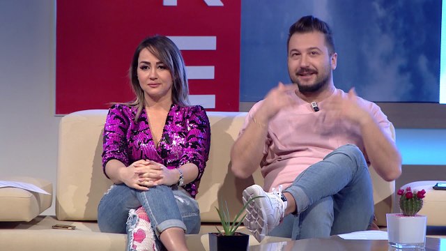 Dite e Re - Shkrimtari Ylljet Aliçka: Botimi po bëhet shumë i vështirë