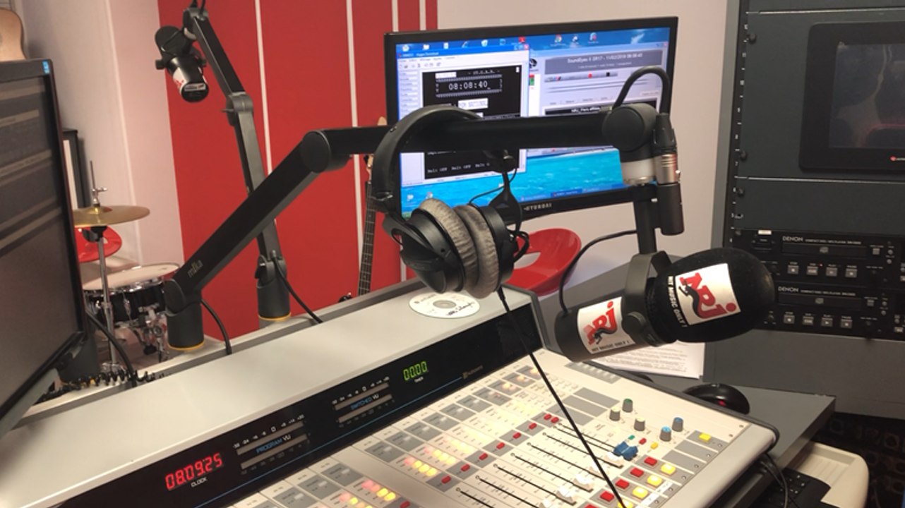 Dans les coulisses de la radio NRJ