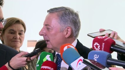 Blanco sobre manifestación: "Demasiado facha junto para tan poca cosa"