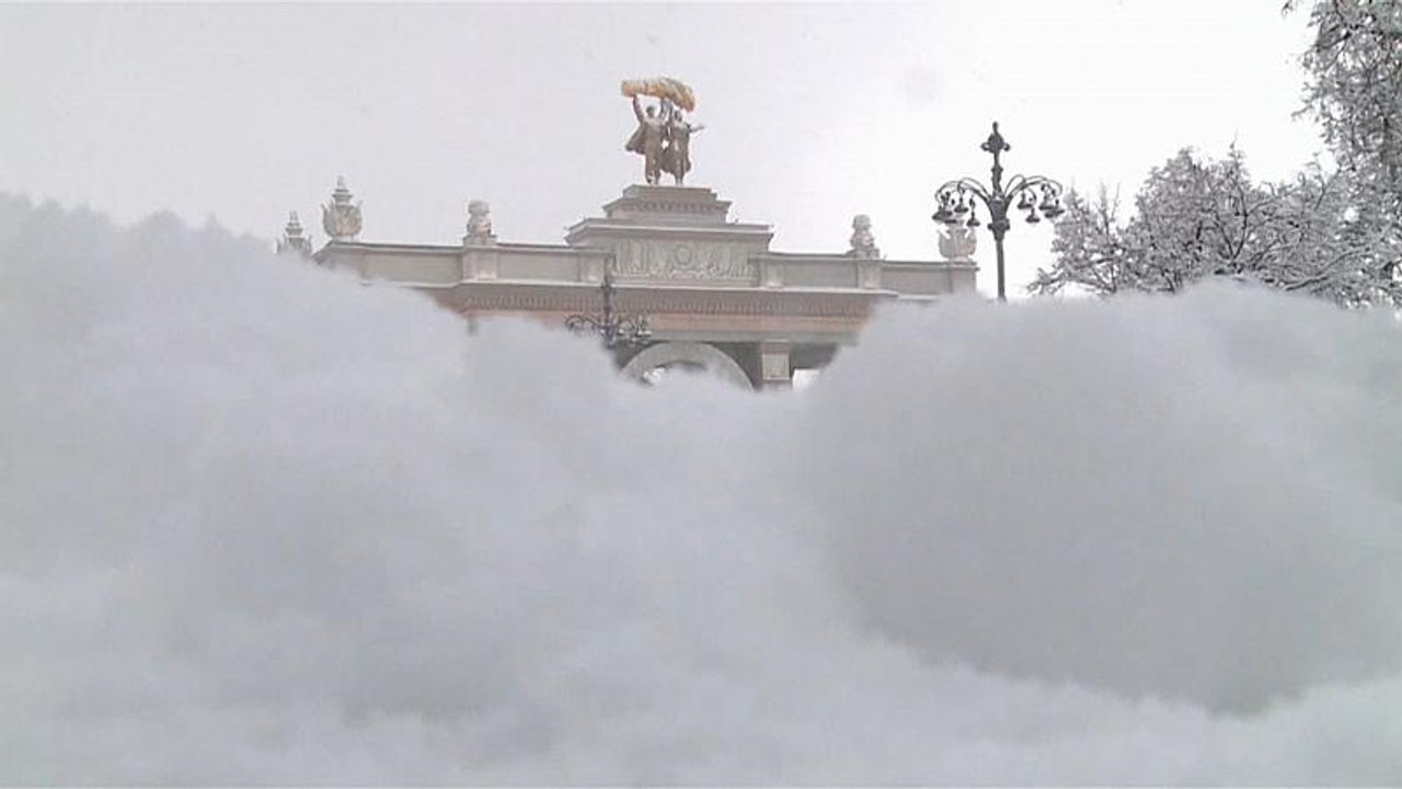 11 cm Neuschnee: Rekordwinter in Moskau?