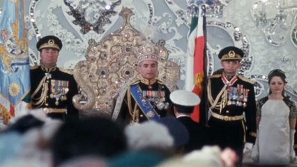قصة سقوط شاه إيران