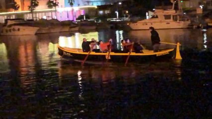 Les Rameurs Venitiens surpris à l’entrainement