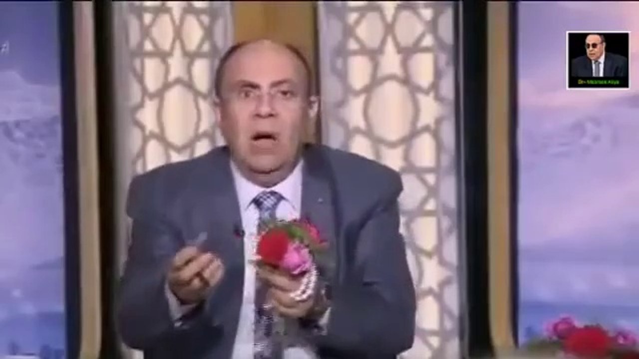 إمرأة تسأل هل الرقص والاغاني حرام يا شيخ مبروك والشيخ حلال طبعا مضحك جدا