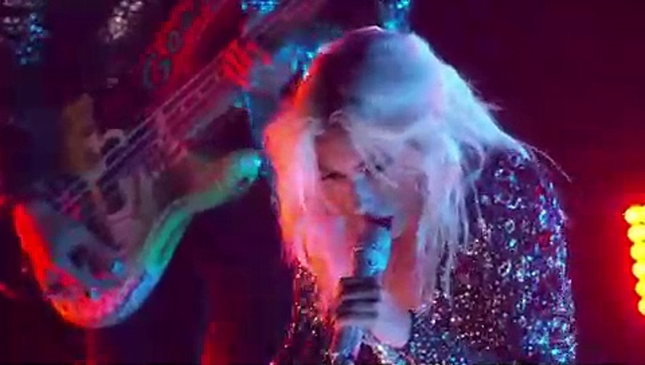 Grammy Awards 2019 Performances  Lady Gaga & Mark Ronson – “Shallow”