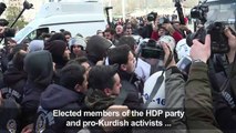 Turkish police blocks pro-Kurdish protest in Istanbul