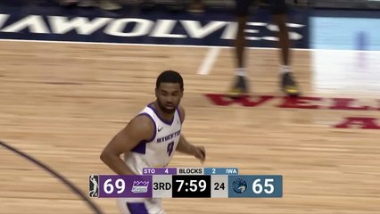 Matt Jones (17 points) Highlights vs. Iowa Wolves