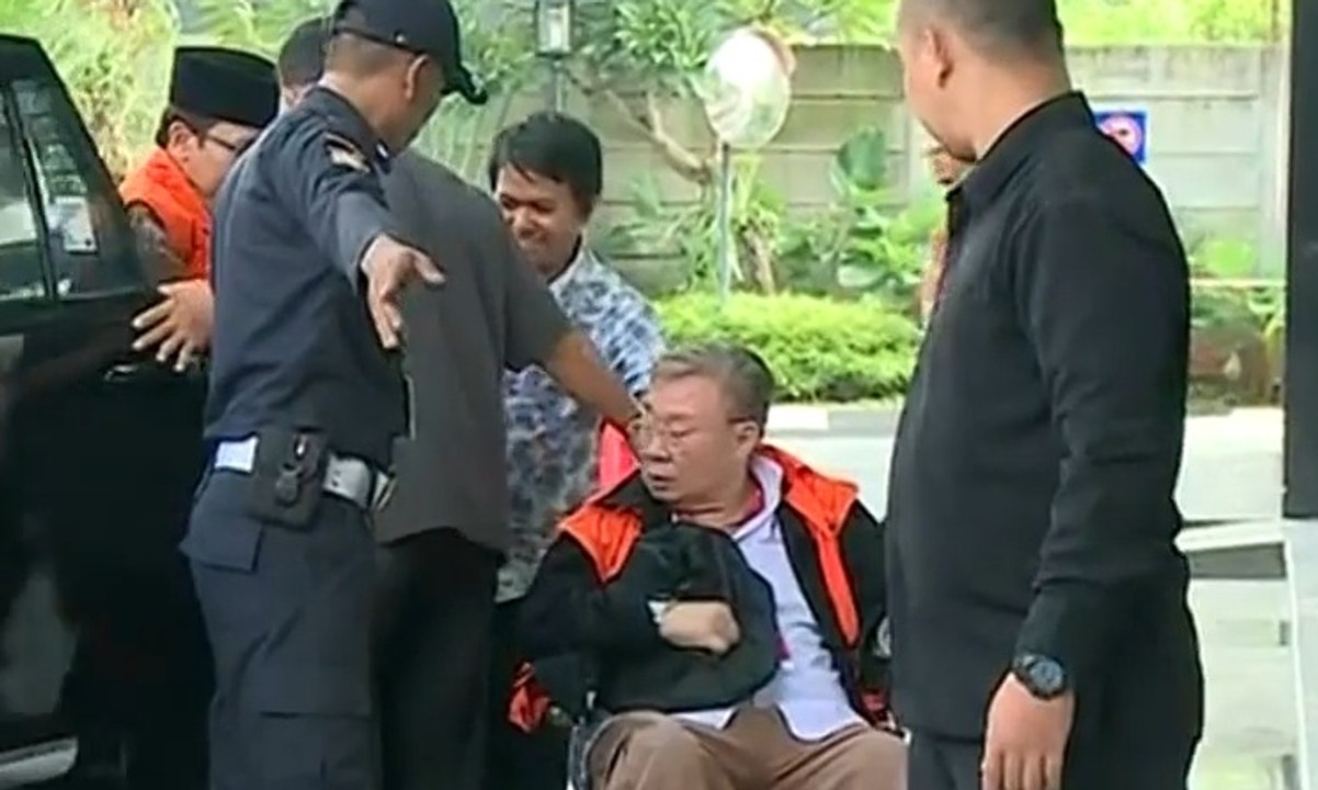KPK Periksa Wakil Ketua DPR Taufik Kurniawan sebagai Tersangka Kasus Dugaan Suap