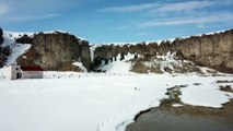 Diyadin Kanyonu'nda 30 metrelik buz sarkıtları - AĞRI