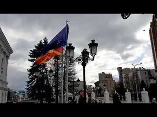 Ceremonia solemne me rastin e ngjitjes së flamurit të NATO-s, para Qeverisë