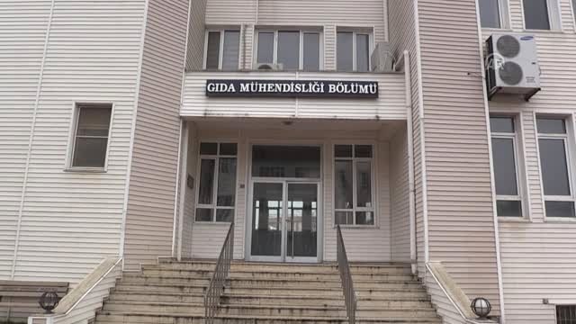 Üniversite Öğrencileri Yenilebilir Plastik Üretti