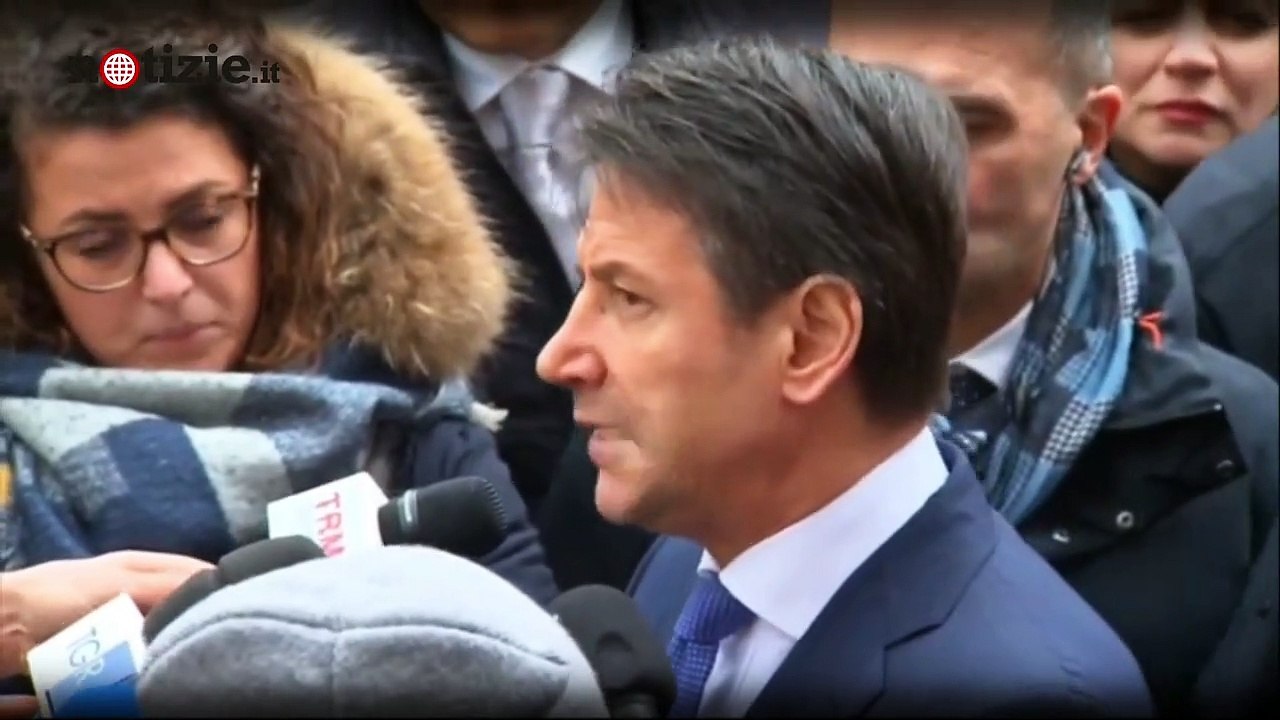 Il lapsus Giuseppe Conte "In qualità di Presidente della Repubblica..." | Notizie.it
