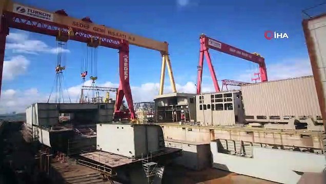 Savunma Sanayii Başkanlığı Çok Maksatlı Amfibi Hücum Gemisi TCG Anadolu'nun yapım sürecini paylaştı