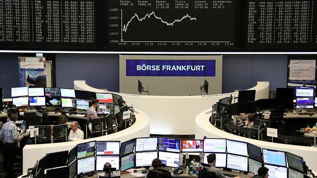 European shares rise on trade optimism; Michelin inflates tyre makers, autos