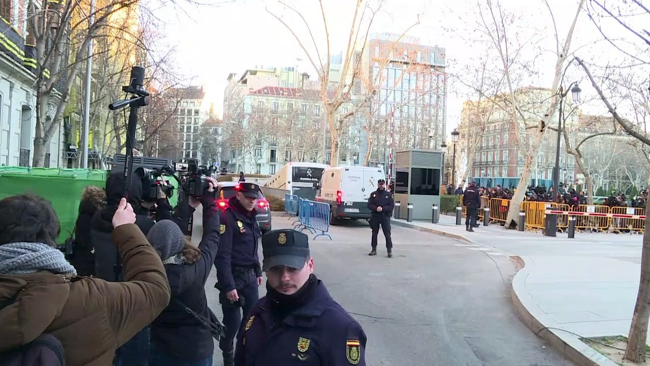 Comienza en España juicio a líderes separatistas catalanes