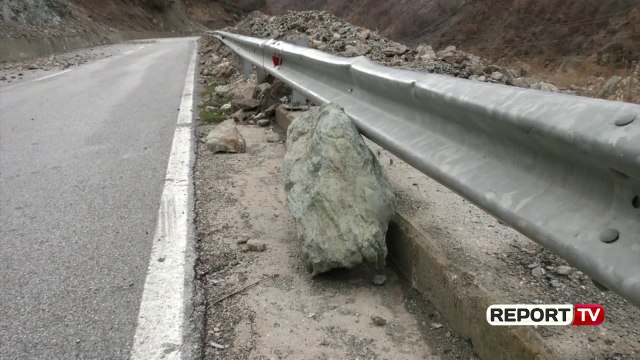 Rikthehen reshjet e shiut dhe dëborës, këto janë akset rrugore ku nevojitet përdorimi i zinxhirëve