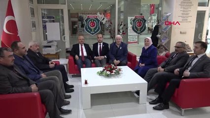 Afyonkarahisar Başkan Çoban'ın Fotoğrafı Dernek Binasında