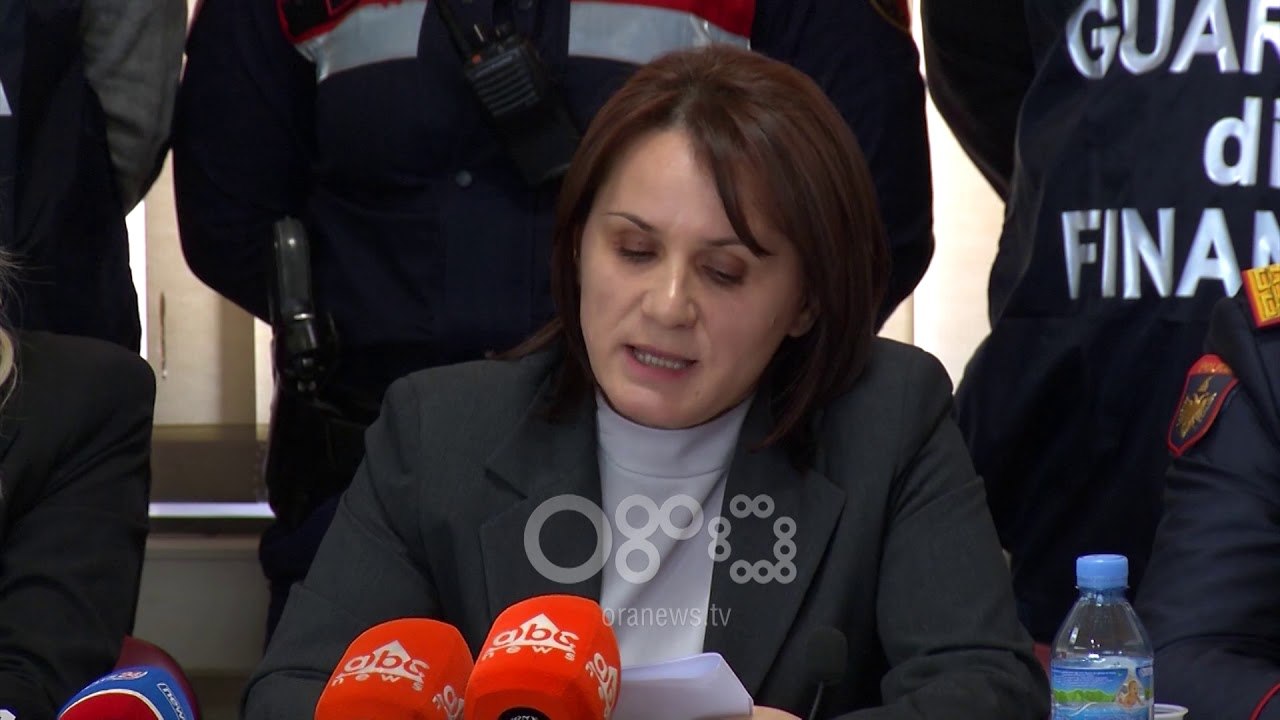 Ora News - "Lulet e pranverës" shkatërrojnë trafikun e drogës Shqipëri-Itali, arrestime në dy shtete