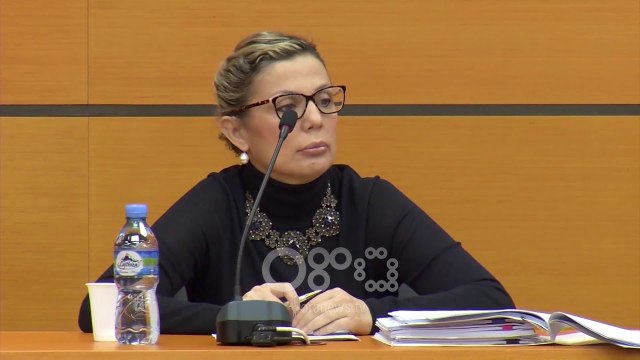 Ora News - Prokurorja e Apelit Korçë në vetting, probleme me pasurinë