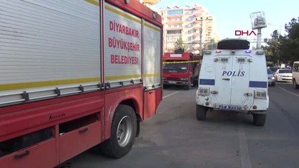 Diyarbakır Babasına Kızıp, Ağabeyinin Kamyonetini Ateşe Verdi