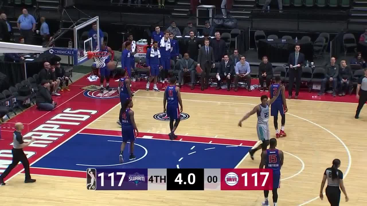 Joe Chealey (29 points) Highlights vs. Grand Rapids Drive