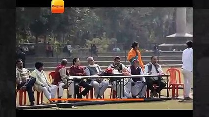 धोती-कुर्ता में खेला क्रिकेट, संस्कृत में हुई कमेंट्री