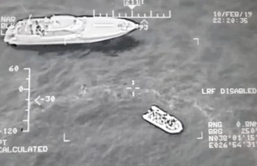 Kuşadası Körfezi'nde 118 Kaçak Göçmen Yakalandı