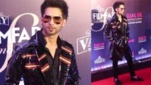 Shahid Kapoor opts for black shimmery look at Filmfare Glamour And Style Awards | FilmiBeat