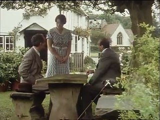 Poirot-The Adventure of Johnnie Waverly S1 E3
