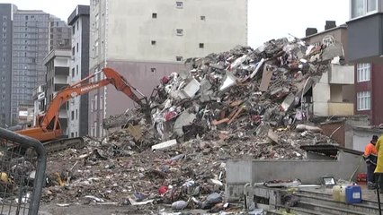 Kartal'da Riskli Binaların Yıkımı - (2)