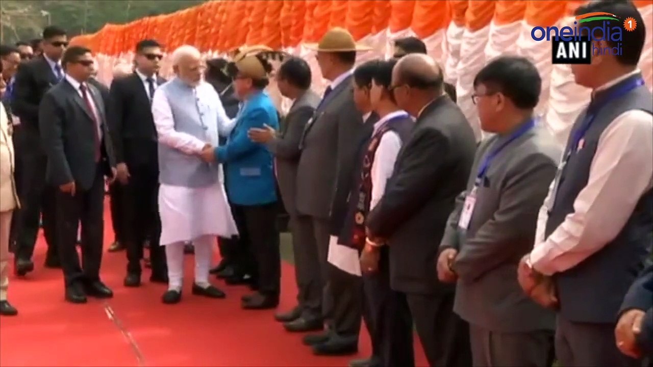 Kapil Sibal का Double Role, twitter पर Anil Ambani का विरोध, फिर कोर्ट में दिया साथ | वनइंडिया हिंदी